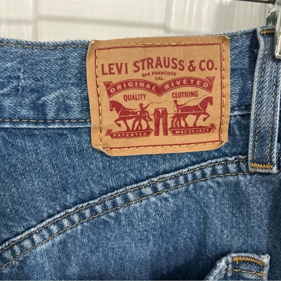 Levi’s High Waisted Straight Jeans Distressed Knee Size 24 S2 - Picture 3 of 8